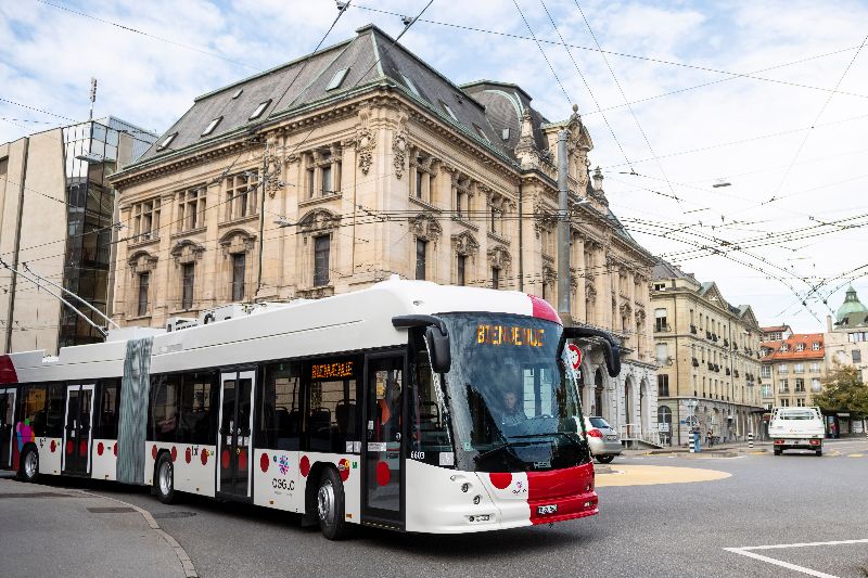 HESS lighTram® 19 DC Nr.6603 bei der Vorstellungsfahrt am 9.10.2020. Foto: TPF / © Jo Bersier, siehe