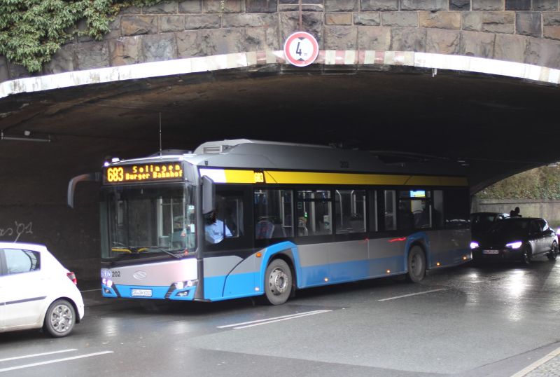 Am zweiten Einsatztag 17.12.2021 kam Wagen 202 auf Kurs 683/02 (4:11 Uhr – 23:37 Uhr) zum Einsatz. Foto: J. Lehmann
