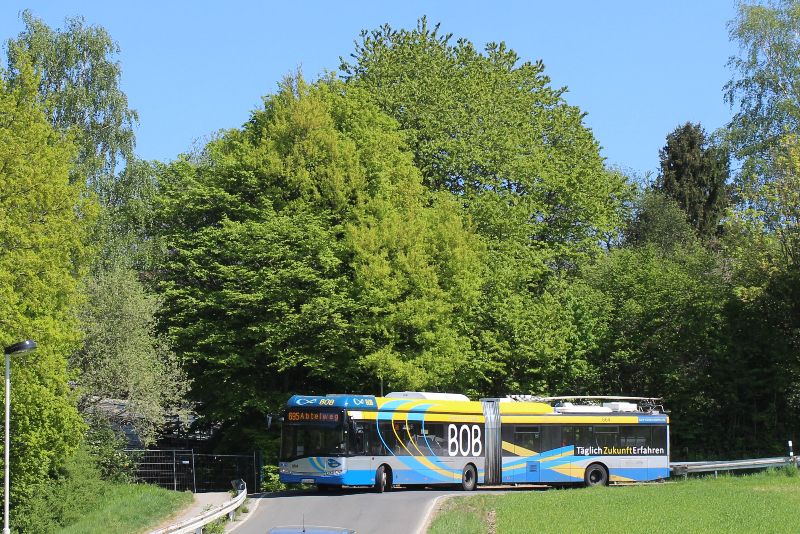 BOB 864 auf der Meigener Straße vor dem Gelände des Halfeshofes auf dem Weg in die Innenstadt. Foto: J. Lehmann, 25.04.2020